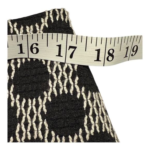 Ann Taylor Factory Women's Black Textured Geometric Pencil Skirt Size 12‎ - Picture 4 of 5